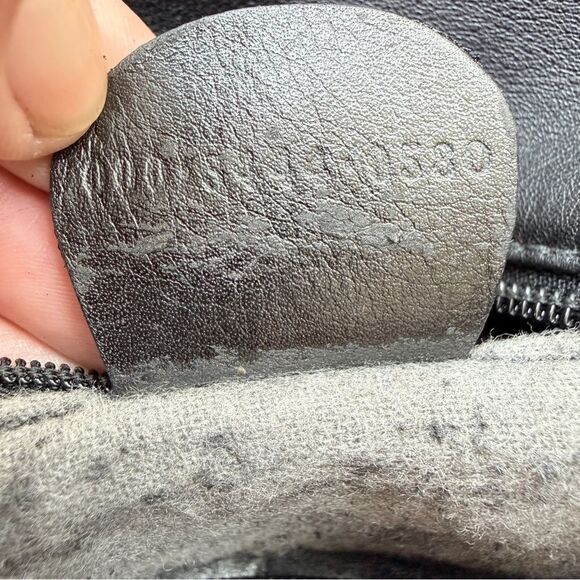 Vintage Gucci Bamboo Top Handle Bag Authentic – Black Leather, Peeling Interior - Picture 10 of 14